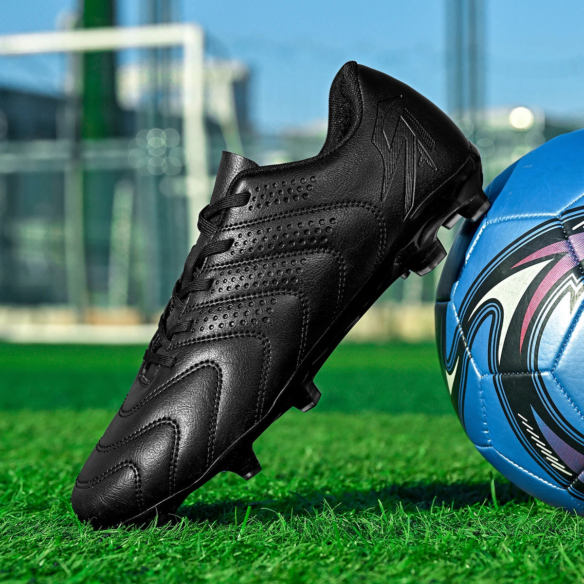 AG/FG Soccer Boots – Non‑Slip Wear‑Resistant Football Shoes for Men, Women & Youth