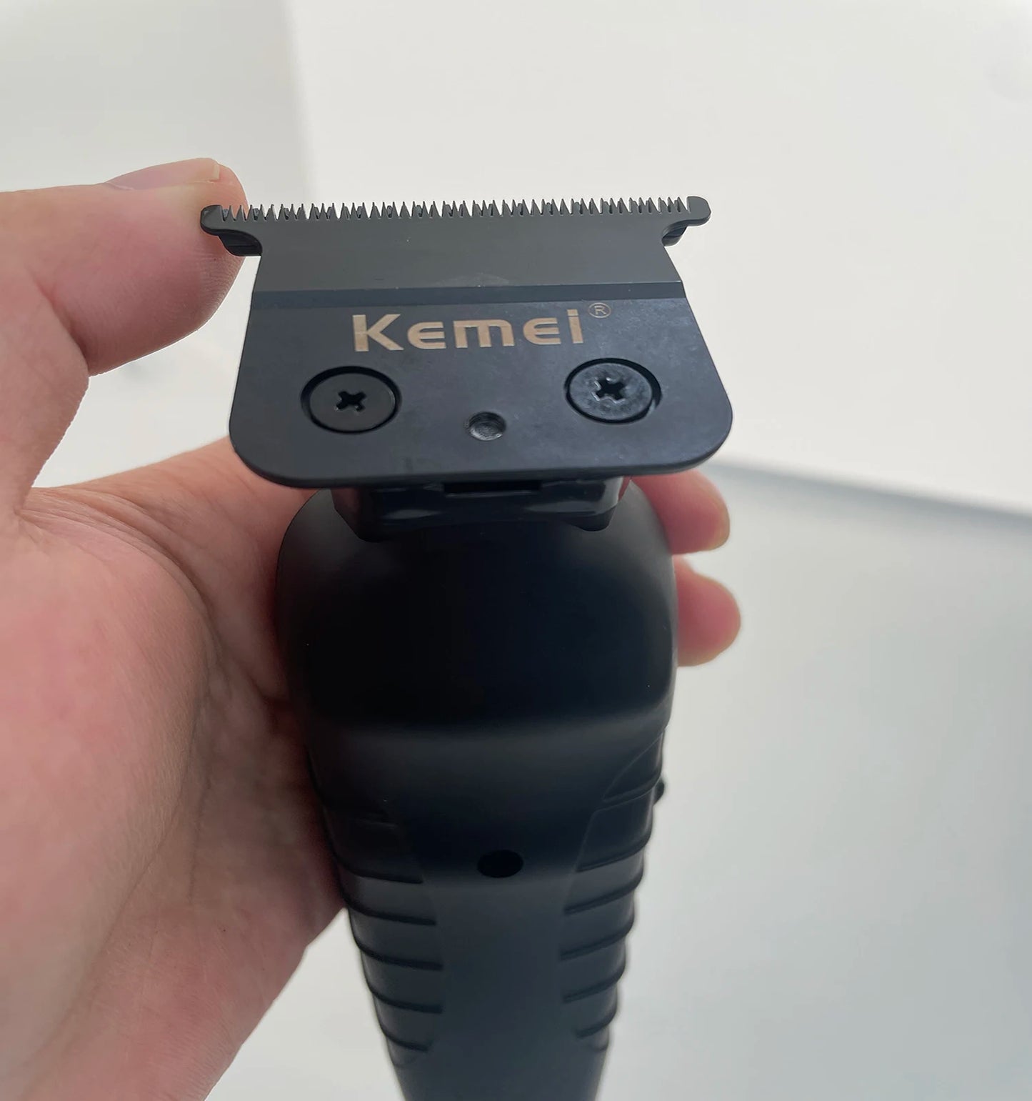Kemei KM‑2299 Professional Hair Clipper – 1200mAh USB Rechargeable Trimmer