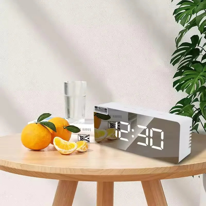Digital Weather Station – Temperature & Humidity Meter with Clock, Calendar & Alarm