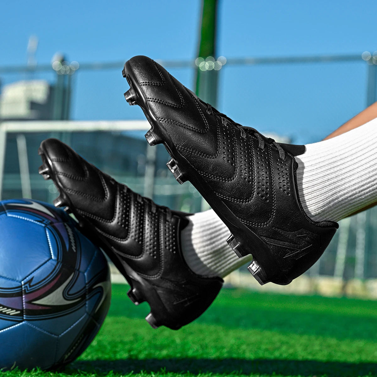 AG/FG Soccer Boots – Non‑Slip Wear‑Resistant Football Shoes for Men, Women & Youth